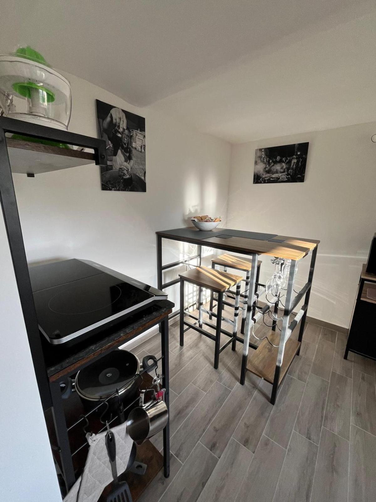 Casa Vacanze Da Ruggero Al Massimo Palermo Buitenkant foto